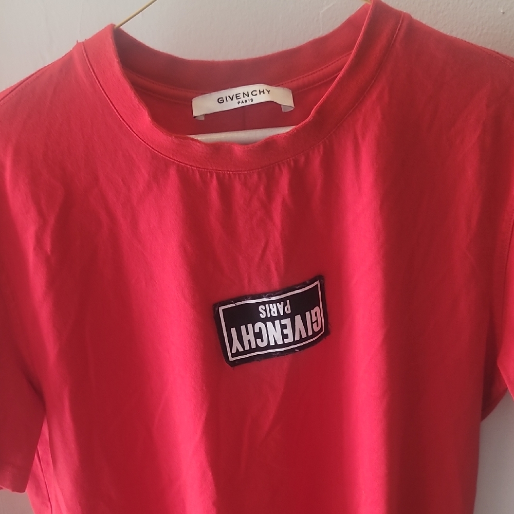 Givenchy Red Short Sleeve Tee Vibrant Cotton Casual